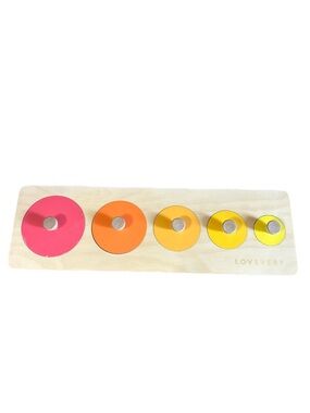 Lovevery Circle of Friends Puzzle Color Sorting Discs